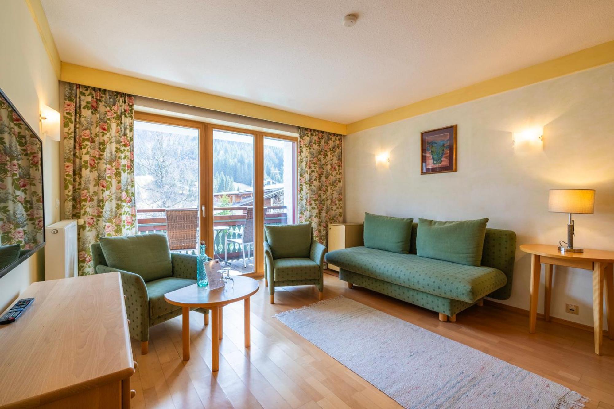 Naturhotel Ortners Eschenhof Bad Kleinkirchheim Eksteriør bilde