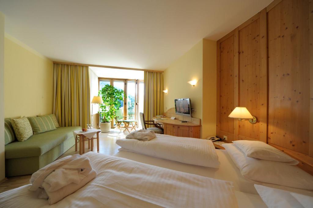 Naturhotel Ortners Eschenhof Bad Kleinkirchheim Eksteriør bilde